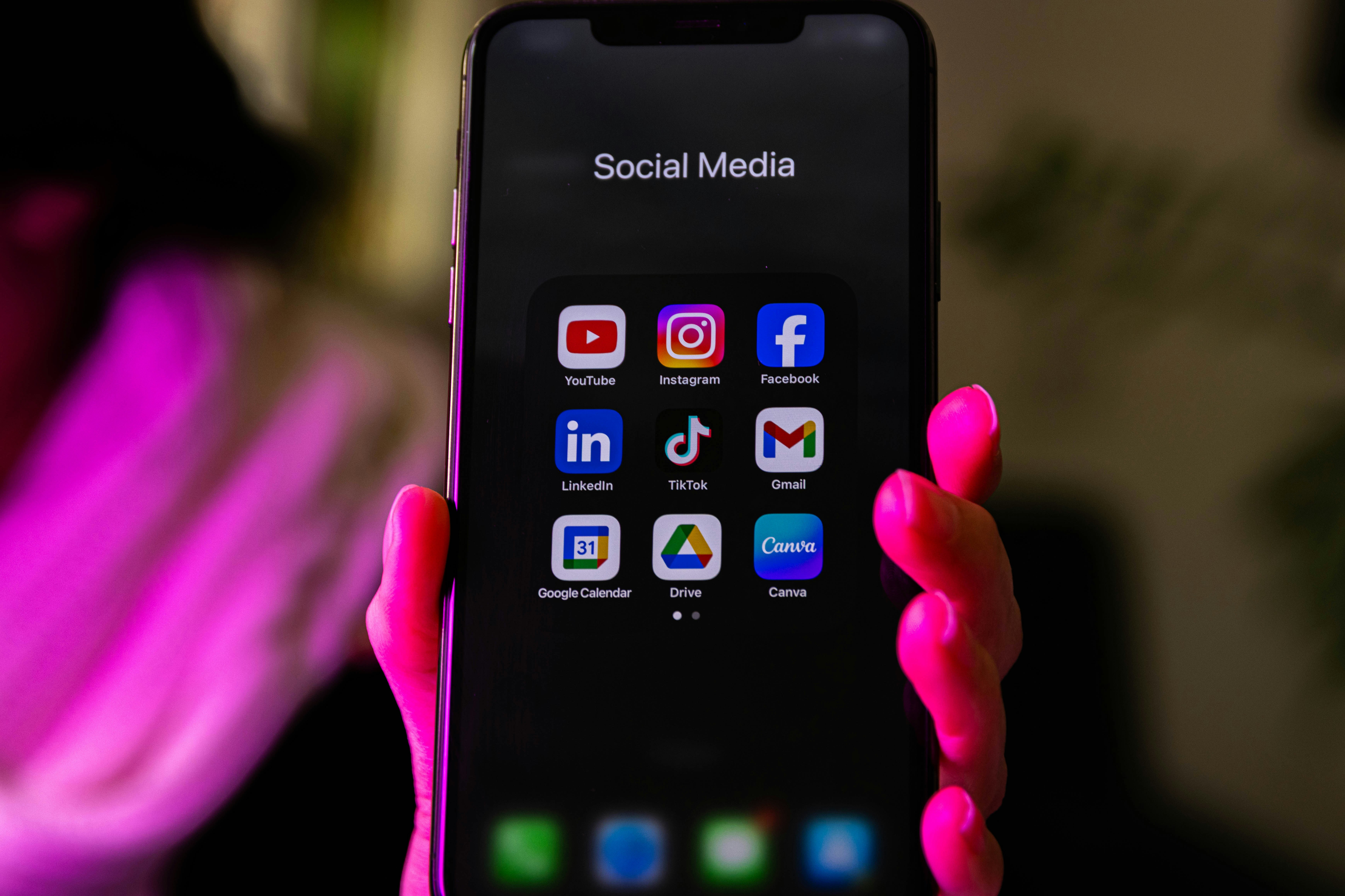 Social media apps on smartphone
